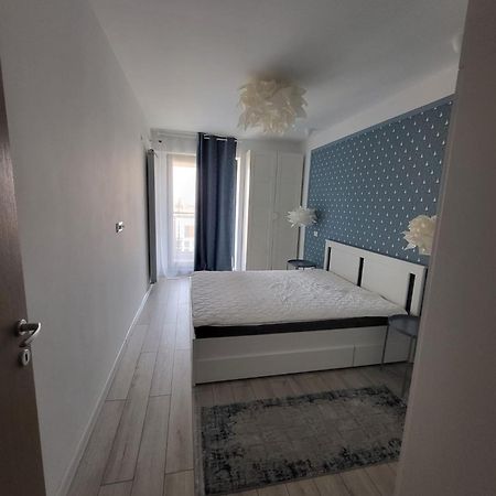 Politehnica Apartment Bukares Bagian luar foto